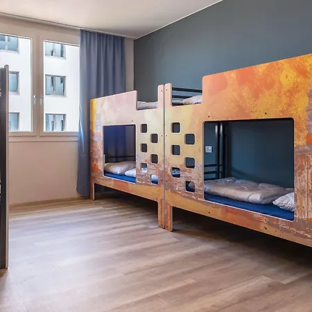 Hostal A&o Venezia *